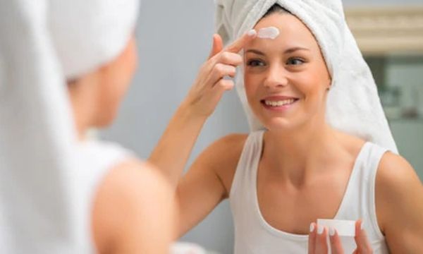 4 Skin Care Essentials To Use Every Day