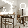 Why Makeup Lighting Plays an Important Part